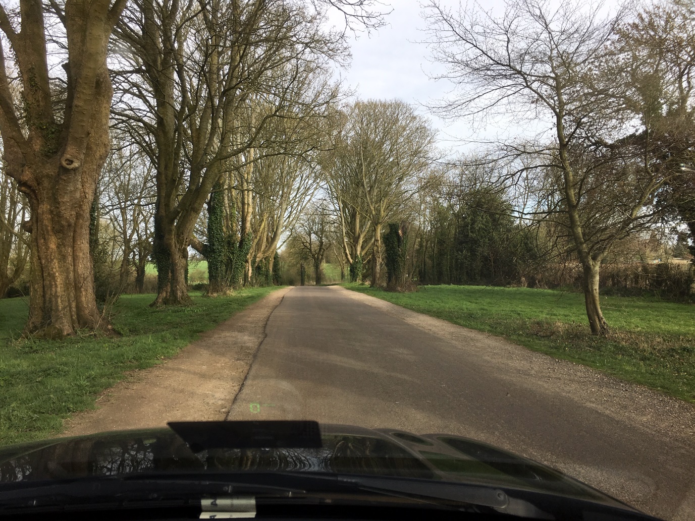 Advanced Driving Techniques on Country Roads Advanced Driving Techniques on Country Roads